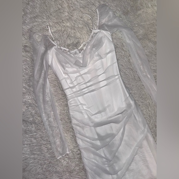 NWOT HOUSE OF CB 'Katarina' White Corset Long Sleeves Maxi Dress sz S plus cup - Picture 5 of 10